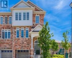 439 ASPENDALE CRESCENT  Mississauga, ON L5W 0E7