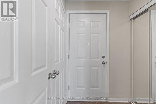 8 - 2895 Hazelton Place, Mississauga, ON - Indoor Photo Showing Other Room