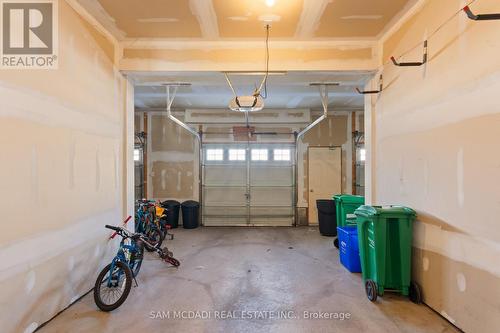 8 - 2895 Hazelton Place, Mississauga, ON - Indoor Photo Showing Garage