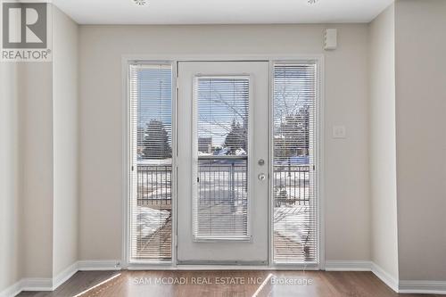 8 - 2895 Hazelton Place, Mississauga, ON - Indoor Photo Showing Other Room