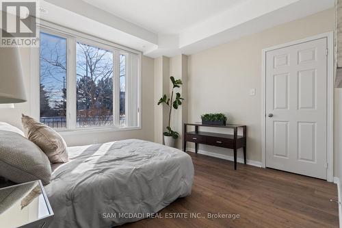 8 - 2895 Hazelton Place, Mississauga, ON - Indoor Photo Showing Bedroom