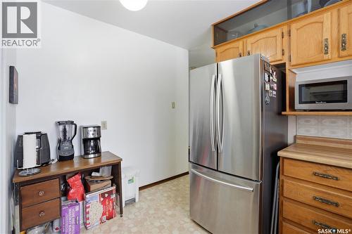 3165 Milton Street, Saskatoon, SK - Indoor Photo Showing Kitchen