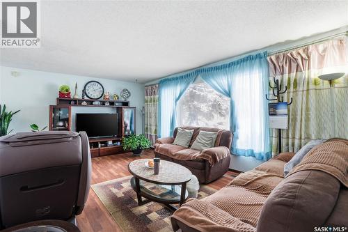 3165 Milton Street, Saskatoon, SK - Indoor Photo Showing Living Room