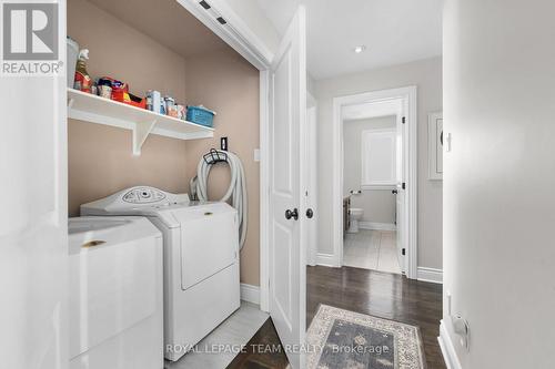 112 Cole Porter Street, Ottawa, ON - Indoor Photo Showing Laundry Room