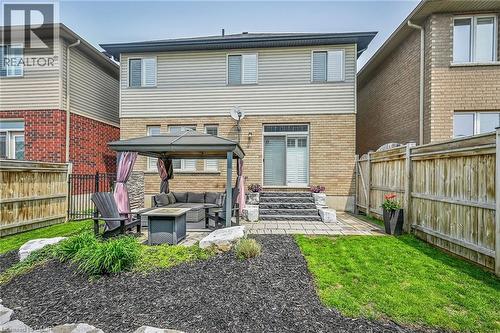 8 Chartwell Circle, Hamilton, ON 