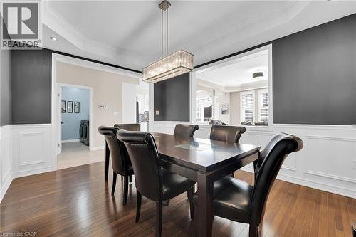 8 Chartwell Circle, Hamilton, ON - Indoor Photo Showing Dining Room