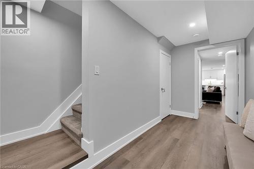 8 Chartwell Circle, Hamilton, ON - Indoor Photo Showing Other Room