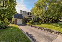 288 TOWNSEND Avenue  Burlington, ON L7T 1Z9