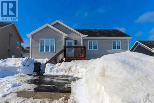 23 Morgan Avenue  Paradise, NL A1L 3N4