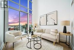 717 - 5 HANNA AVENUE  Toronto, ON M6K 1W8