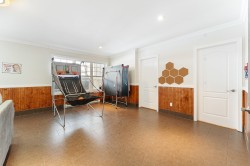Family Room - 
