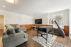 Family Room - 