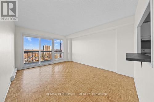 1507 - 158B Mcarthur Avenue, Ottawa, ON - Indoor Photo Showing Other Room