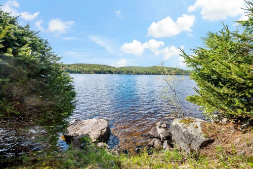 Accès au plan d'eau - 85 Ch. Du Lac-Chaud, La Macaza, QC - Outdoor With Body Of Water With View