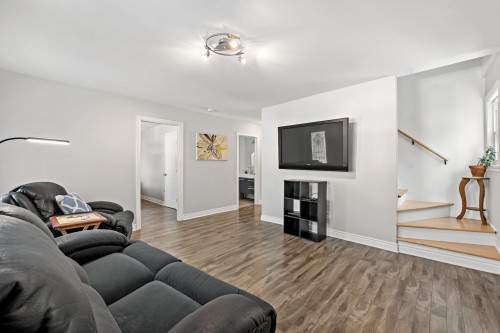 Salon - 85 Ch. Du Lac-Chaud, La Macaza, QC - Indoor Photo Showing Living Room