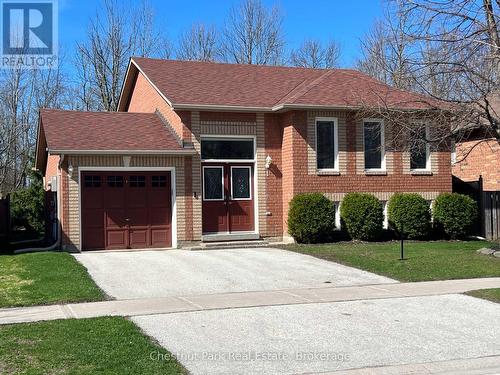 1 TELFER ROAD  Collingwood, ON L9Y 5H5