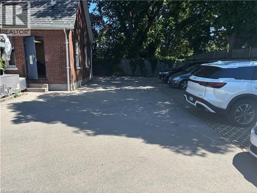 446 Plains Road E, Burlington, ON 