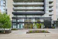 909 - 255 BAY STREET E  Ottawa, ON K1R 0C5