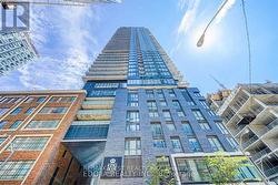 3806 - 125 BLUE JAYS WAY  Toronto, ON M5V 0N5