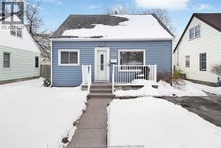 3553 GIRARDOT  Windsor, ON N9C 1W3