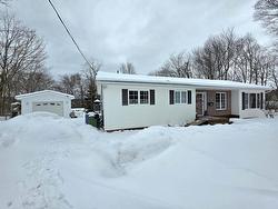 102 Maple Boulevard  Bible Hill, NS B2N 4N3