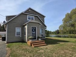 3976 Rte 17  Gaspereaux, PE C0A 1R0