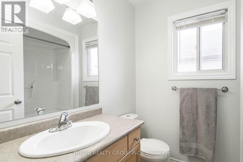 53 Brookside Drive, St. Thomas, ON - Indoor Photo Showing Bathroom