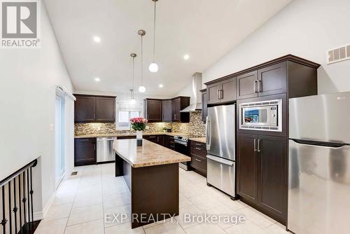 8583 Forestview Boulevard, Niagara Falls (Forestview), ON - Indoor Photo Showing Kitchen With Upgraded Kitchen