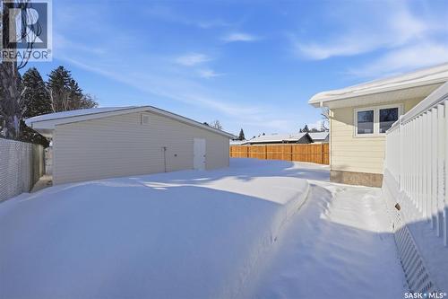 1317 Elevator Road, Saskatoon, SK - Outdoor With Exterior