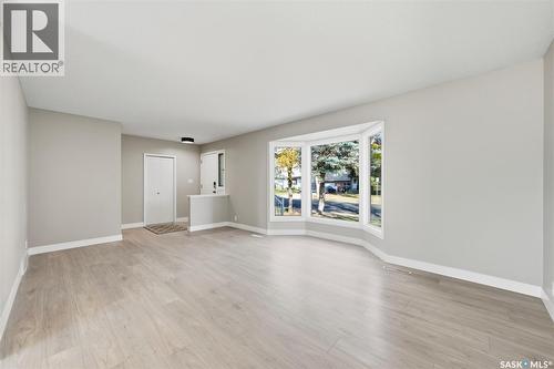 1317 Elevator Road, Saskatoon, SK - Indoor