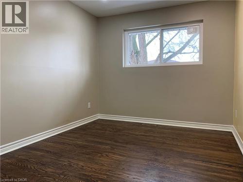 5 Michael Avenue, Hamilton, ON - Indoor Photo Showing Other Room