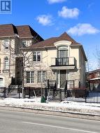 131 ROBERT SPECK PARKWAY  Mississauga, ON L4Z 0A6