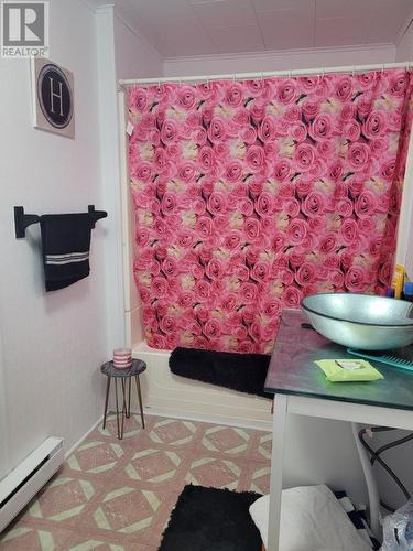 31 Beach Road, Ramea, NL - Indoor