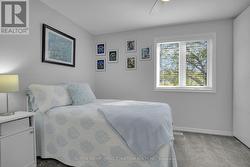 Bedroom 2 - 