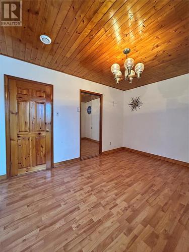 8 Cod Seine Road, Mobile, NL - Indoor Photo Showing Other Room