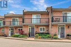 3 - 2136 OLD LAKESHORE ROAD  Burlington, ON L7R 1A3