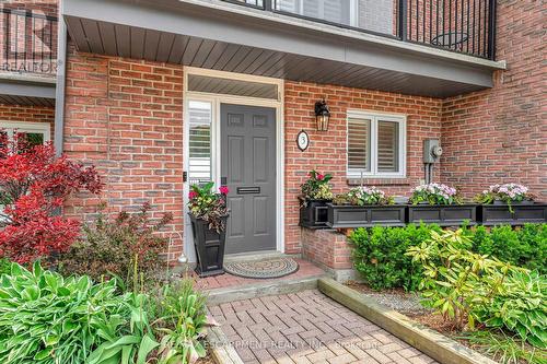 3 - 2136 Old Lakeshore Road, Burlington, ON - Outdoor With Balcony With Exterior