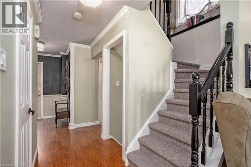 2407 Hemlock Court, Burlington, ON - Indoor Photo Showing Other Room