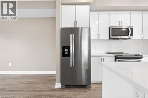 48 Markle Crescent, Ancaster, ON - Indoor Photo Showing Kitchen With Stainless Steel Kitchen