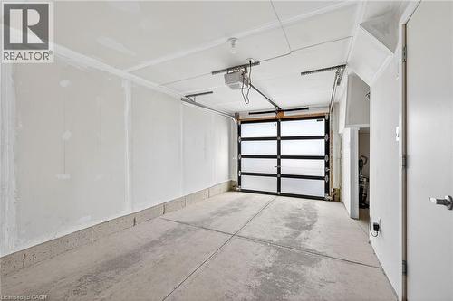 48 Markle Crescent, Ancaster, ON - Indoor Photo Showing Garage
