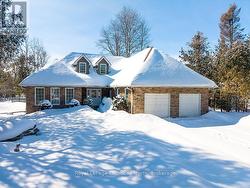 34 GEORGIAN MANOR DRIVE  Collingwood, ON L9T 5P2