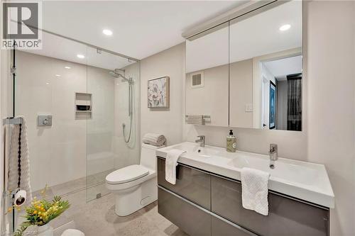 2136 Old Lakeshore Road Unit# 3, Burlington, ON - Indoor Photo Showing Bathroom