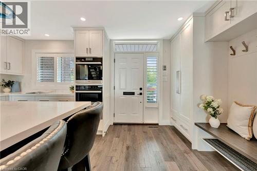 2136 Old Lakeshore Road Unit# 3, Burlington, ON - Indoor Photo Showing Kitchen