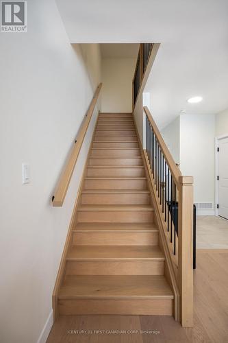 4273 Calhoun Way, London South (South V), ON - Indoor Photo Showing Other Room