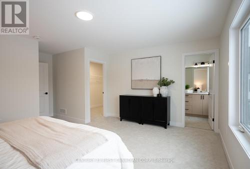 4273 Calhoun Way, London South (South V), ON - Indoor Photo Showing Bedroom
