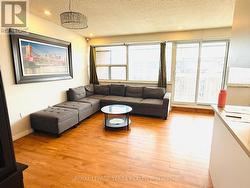 602 - 4064 LAWRENCE AVENUE E  Toronto, ON M1E 4V6