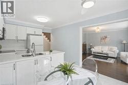 140 FELLOWES Crescent  Hamilton, ON L0R 2H3