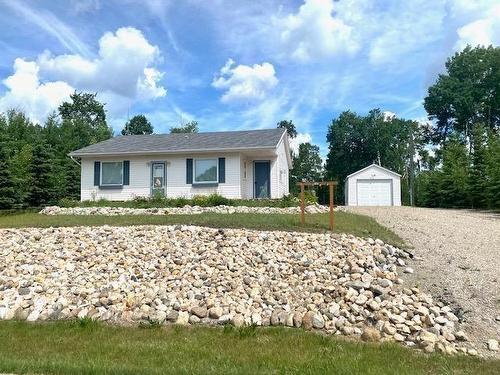 107 Crestview Drive, Onanole, MB - Outdoor