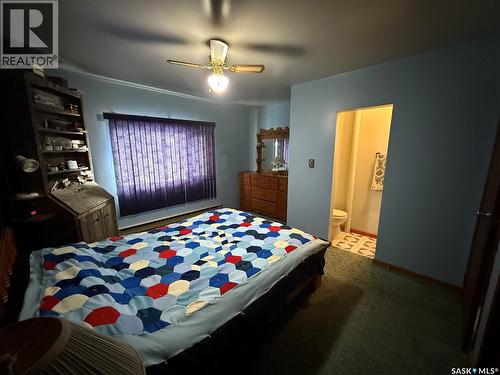 . Railway Avenue, Gladmar, SK - Indoor Photo Showing Bedroom