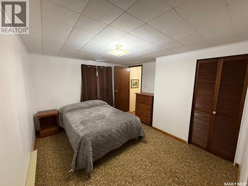. Railway Avenue, Gladmar, SK - Indoor Photo Showing Bedroom